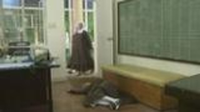 Sister Marie Paul, nahimatay!