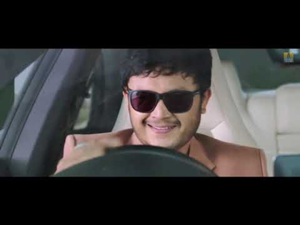 Ganesh and Ravi Chandran Car Race | Mungaru Male 2 | Ganesh, V. Ravichandran, Neha, Sadhu Kokila