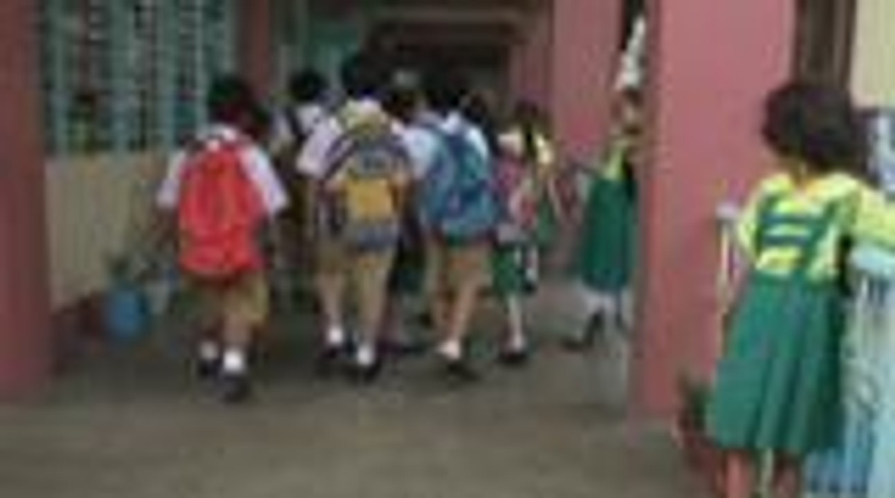 Ningning, pinagtanggol si Mac-mac