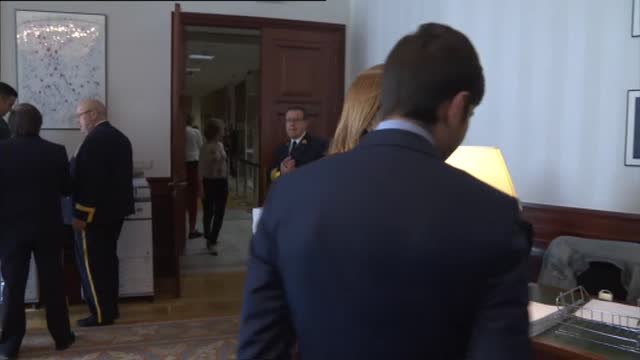 Los diputados comienzan a recoger sus actas en el Congreso para la decimotercera legislatura