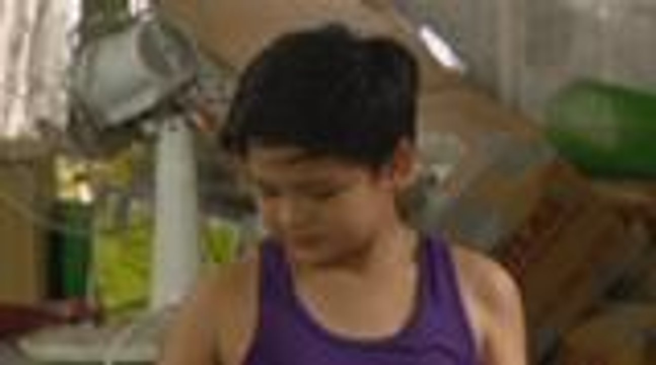 Travis at Luke, binisita si Gener