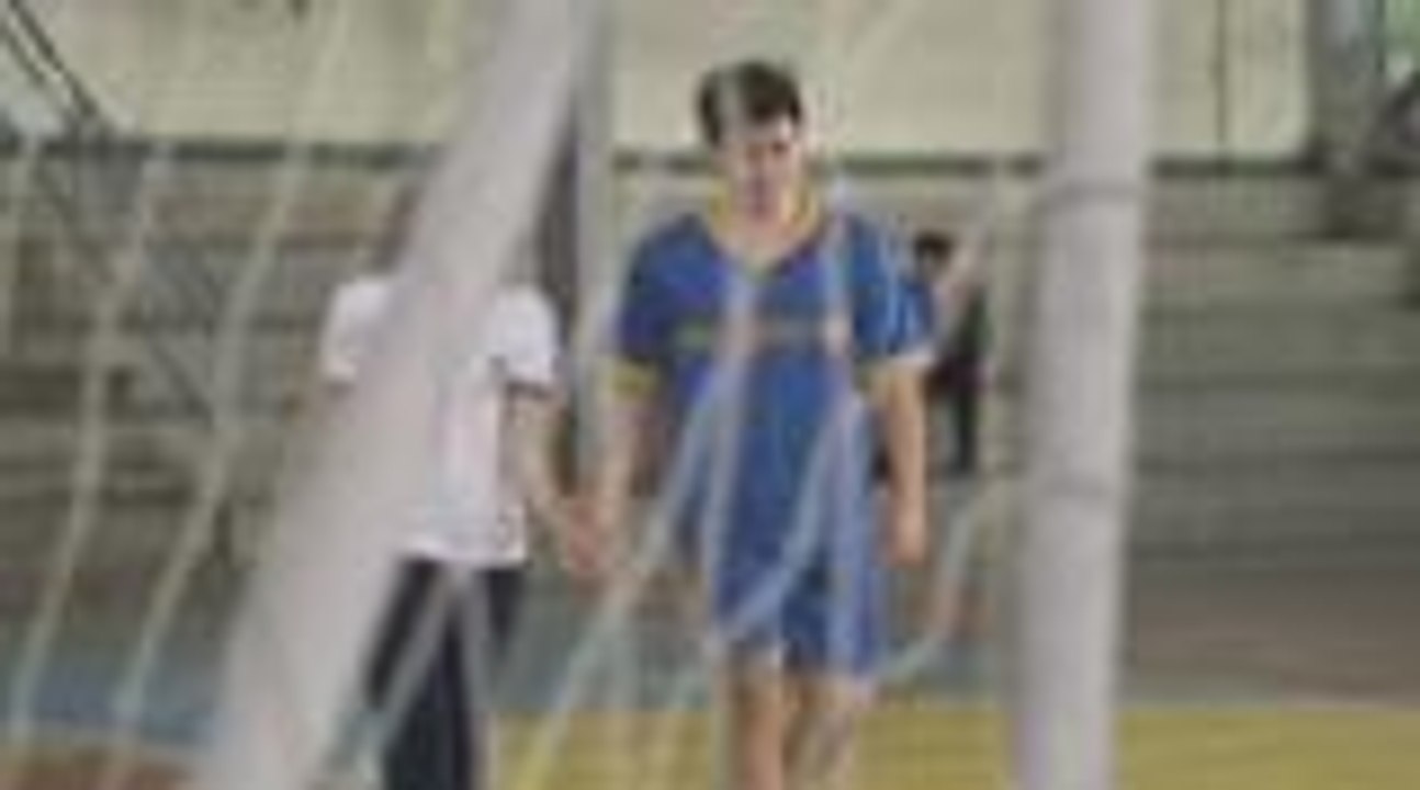 Bakit kaya inaya ni Harry si Sophie sa gym?