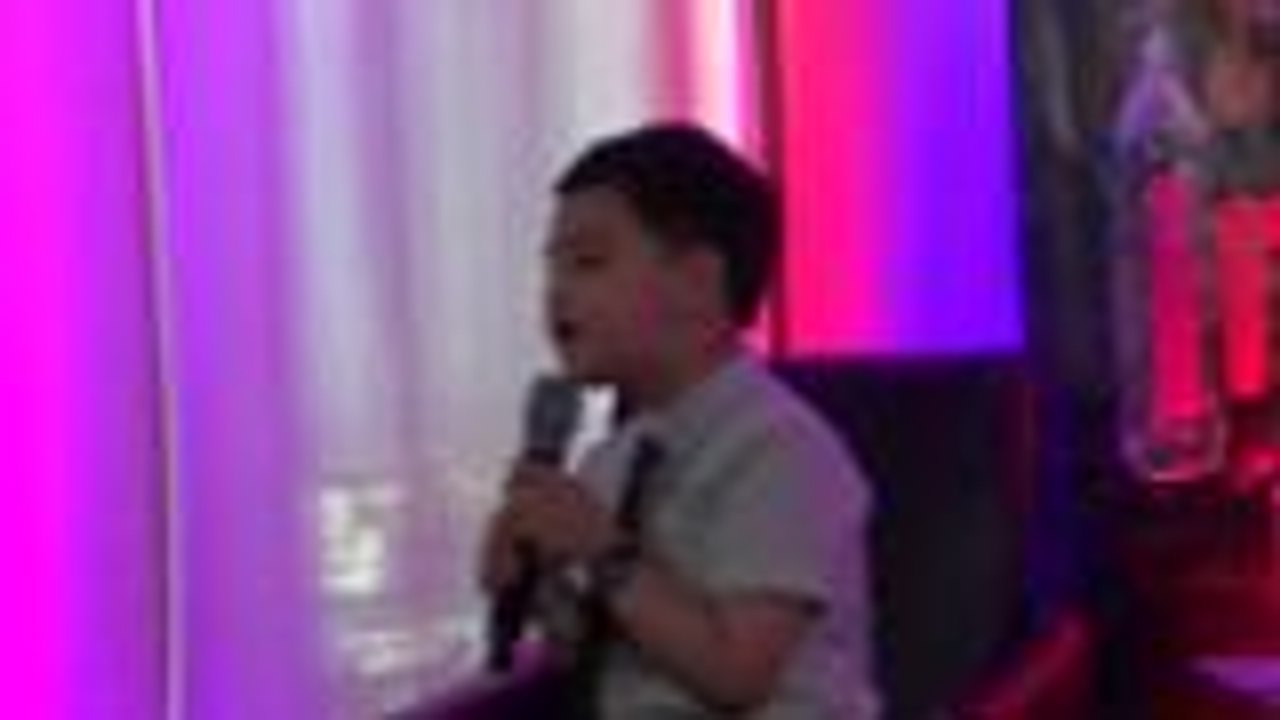 WATCH: Ang cute na cute na anak ni Nino Muhlach na si Alonzo, nagpabibo sa presscon ng Inday Bote