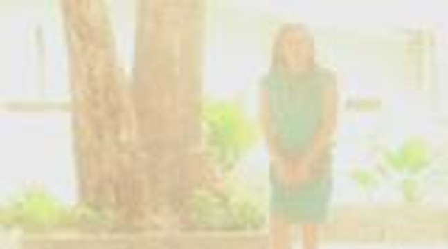 Sophie asks G to help her find Anne Reyes