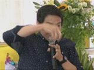 Of hairs & crumpled tissue