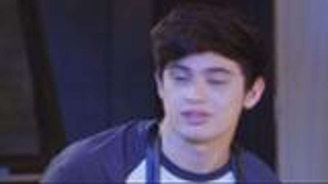 Clark, pinayuhan si Harry tungkol sa pag-ibig