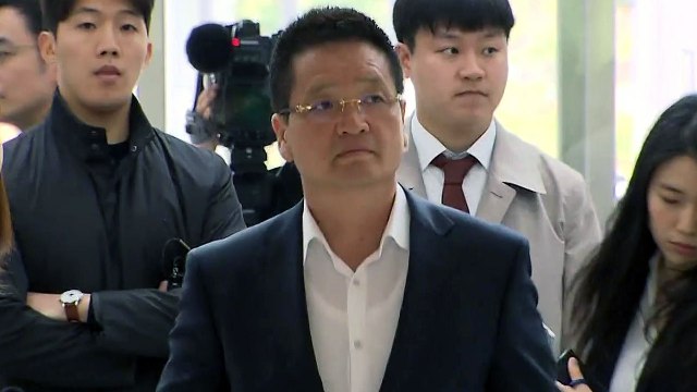 윤중천, 6번째 검찰 소환...영장 재청구 고심 / YTN