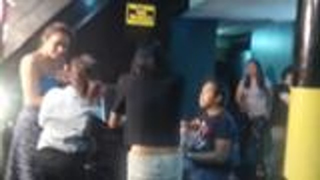 Silipin ang mga kaganapan sa backstage bago magsimula ang Banana Sundae!