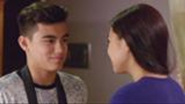 Leah, niyakap ang natutulog na si Clark