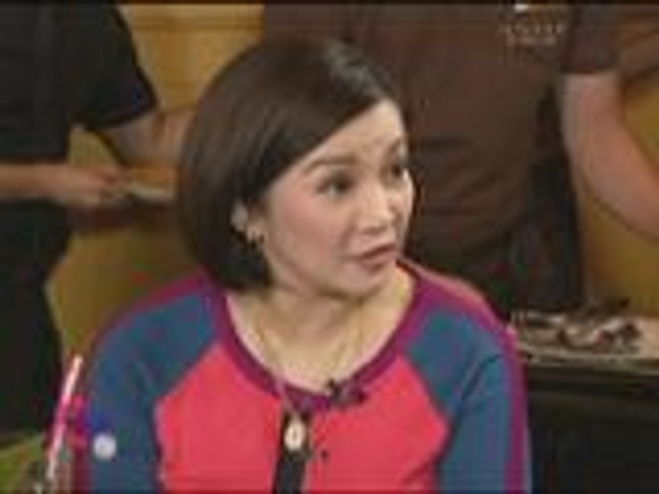 Karla and Kathryn's identical heart necklaces