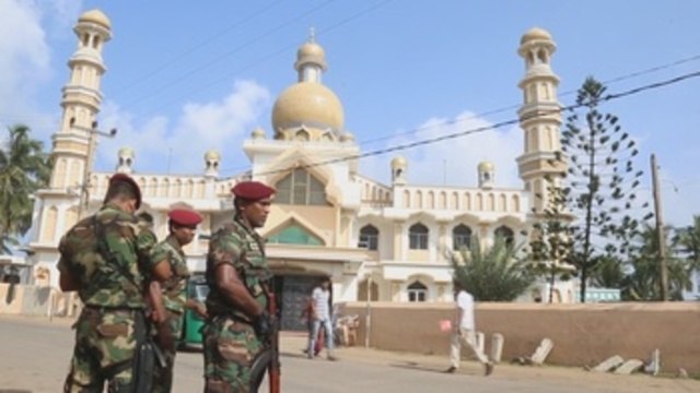 Arzobispo de Sri lanka pide respeto para los musulmanes tras ataques