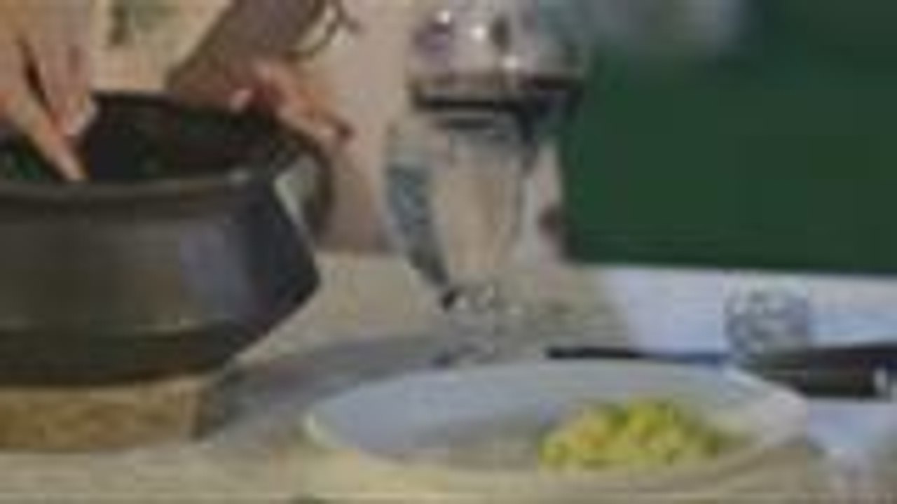 Amor, naalala ang kanyang nakaraan kay Yna