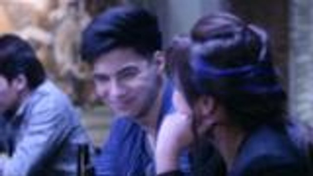 Clark, inalayan ng isang kanta si Leah