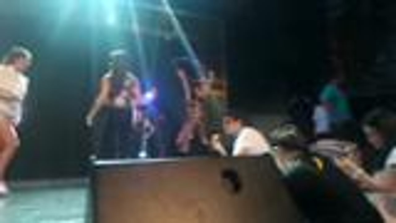 Panoorin ang rehearsals nina Jessy, Sunshine at Aiko sa kanilang hula-hoop opening number