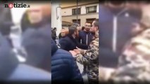 Avellino, donna aggredita durante la visita di Matteo Salvini: la polizia non interviene | Notizie.it