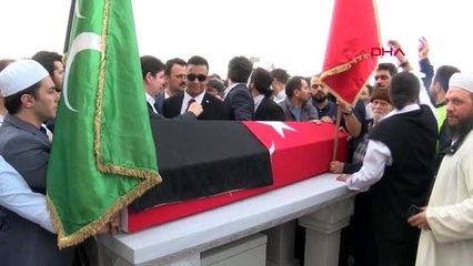 Kadir Mısıroğlu Son Yolculuğuna Uğurlandı 2