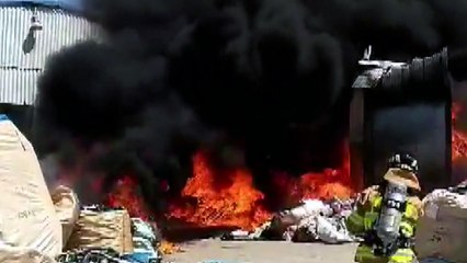 군산 고물상에서 불...6천만 원 피해 / YTN