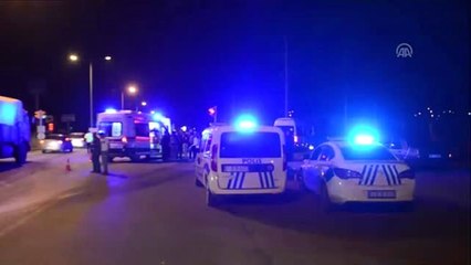 Turistleri Taşıyan Minibüs Otomobille Çarpıştı: 7 Yaralı