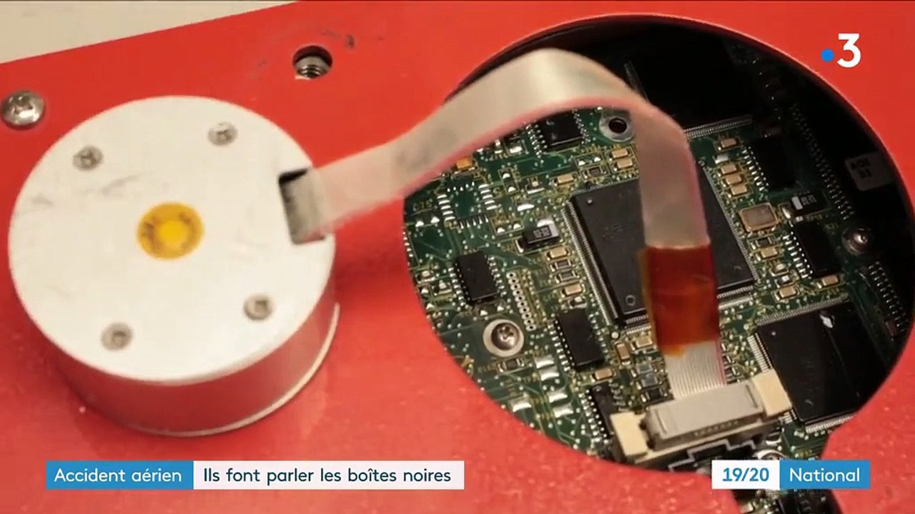 Boîtes noires : le travail minutieux du Bureau d'enquêtes et d'analyses