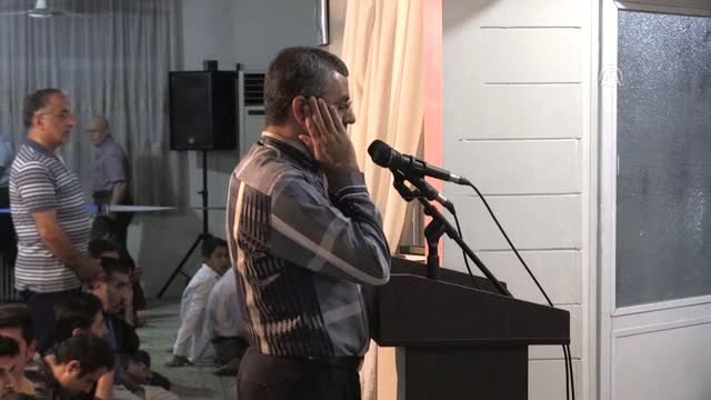 İran'da İlk Teravih Namazı Kılındı