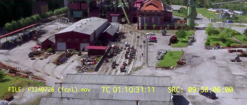 Video de la película Enterrados con Joaquín Furriel, Candela Peña y Manuel Pizarro. Estreno en cines el 10 de mayo.