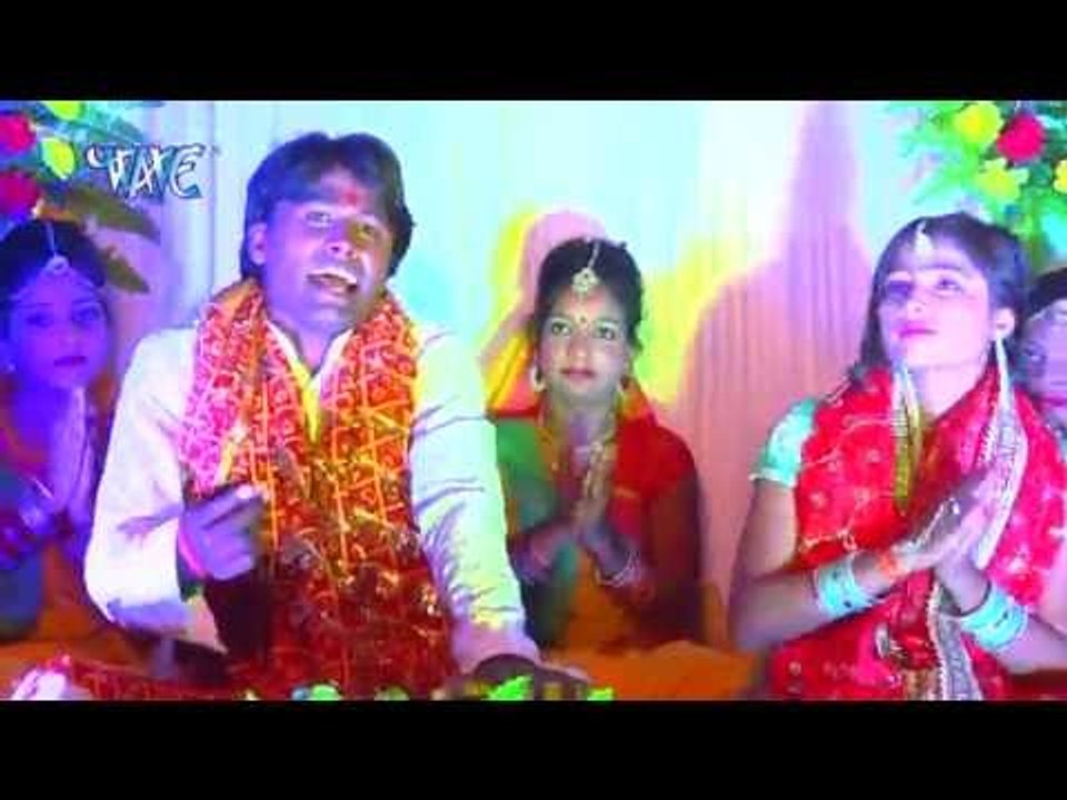 बरगद आम पिपरवा के छोड़ के - Mahima Bhail Mai Ke | Heera Hunter | Bhojpuri Devi Geet