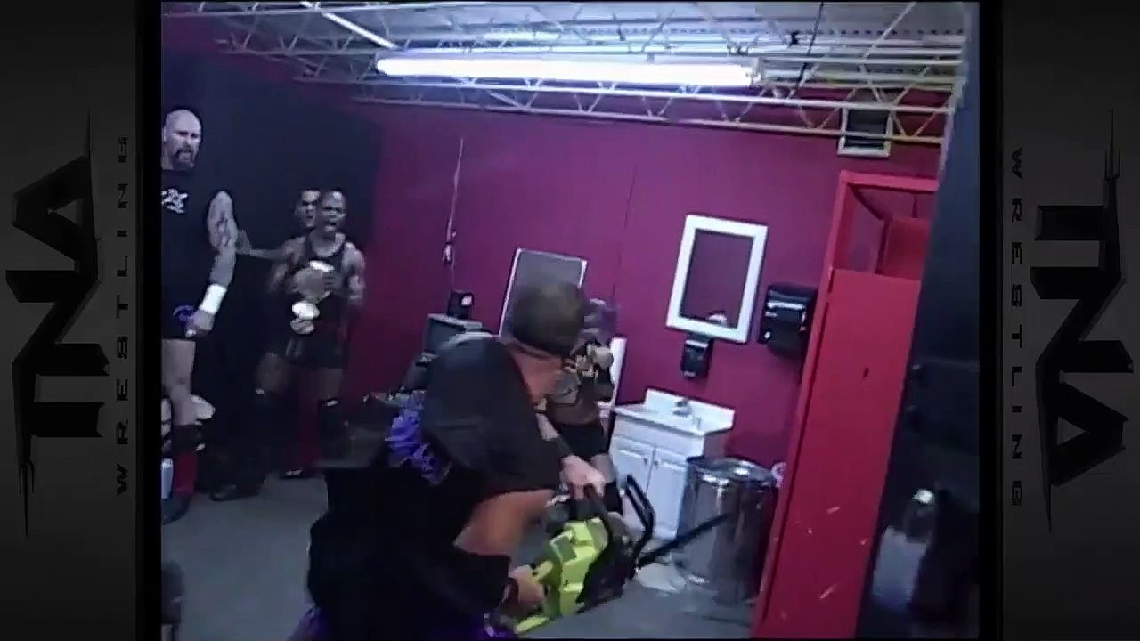 Just your average pro wrestling cold open