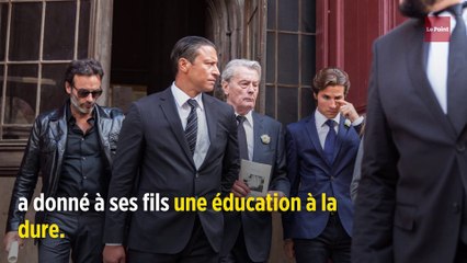 Anthony Delon s'explique sur l'éducation musclée imposée par son père