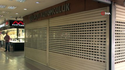 Bir gecede kapatılan kuyumcu mağazası onlarca vatandaşı mağdur etti