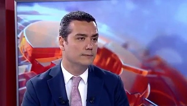 Portföy yöneticisinden 'ekonomik istikrar' için ironik öneri: Anayasaya AKP dışında hiçbir parti kazanamaz yazalım