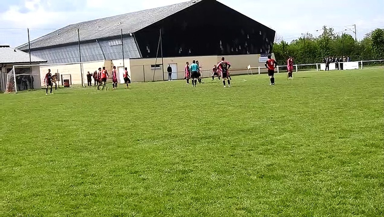 Conlie(B)-USAM(A) : Championnat