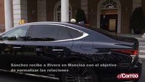 Sánchez recibe a Rivera en Moncloa con el objetivo de normalizar las relaciones