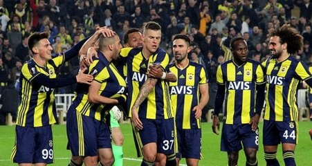 Fenerbahçe'de 11 İsmin Bileti Kesildi