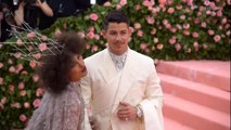 Right Now: Nick Jonas and Priyanka Chopra Met Gala Red Carpet 2019