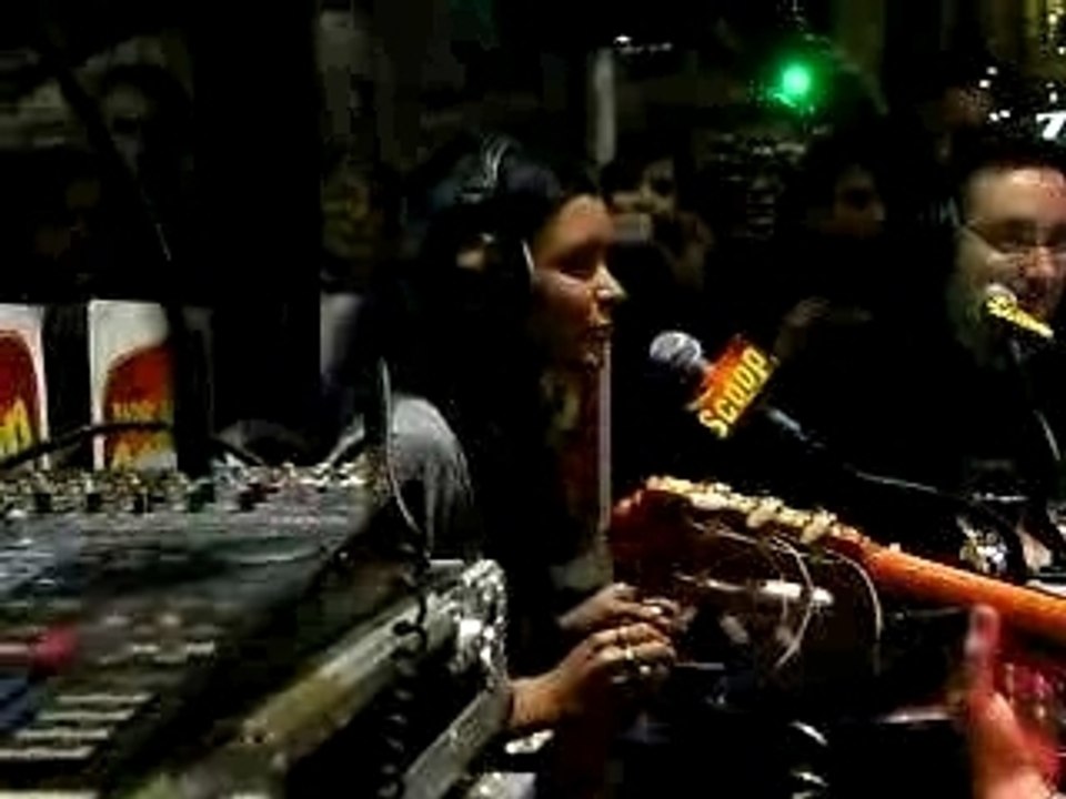 Jenifer - Tourner ma page au café des négociants BySobinou