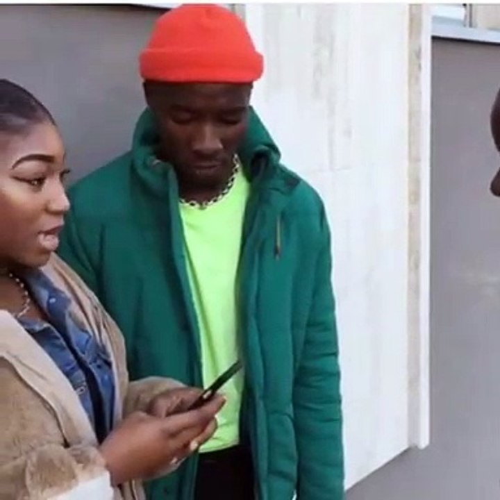 Quand ton homme est excessivement jaloux. Hilarant  !