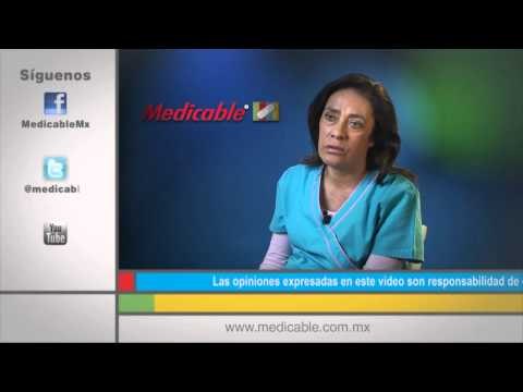 ¿Qué tipos de materiales existen para prótesis dentales removibles?