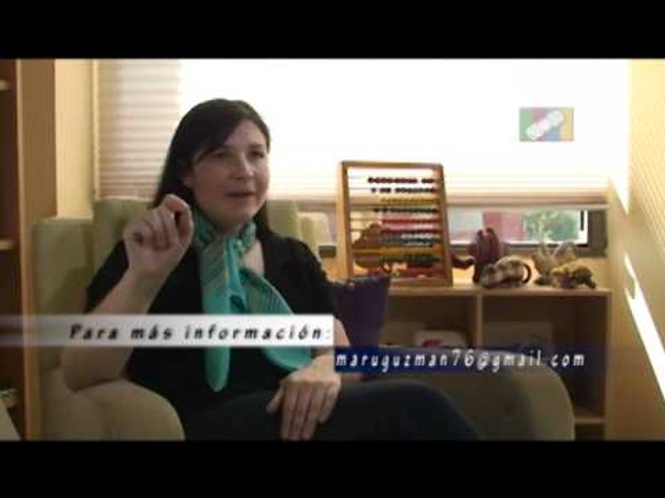 Mi hijo habla poco y repite parte de las palabras que escucha. ¿Es malo, con quién debo acudir?