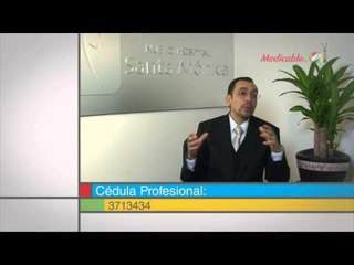 ¿Cuál es la función del cirujano reconstructivo en cuanto al área de microcirugía?