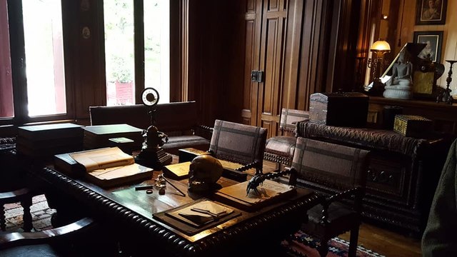 Découvrez l'Auvergne: La maison Mantin de Moulins. Visite guidée.