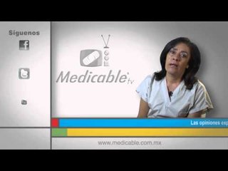 ¿Por qué tengo los dientes amarillos y qué puedo hacer para corregirlo?