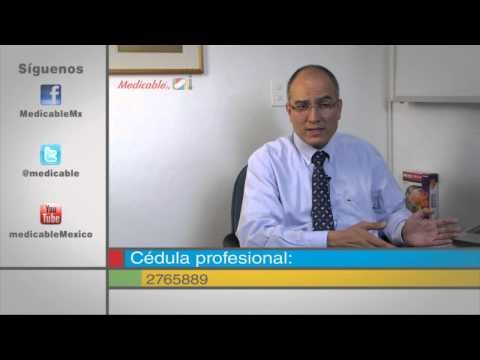 ¿A qué edad suelen manifestarse los síntomas de la esclerosis múltiple?