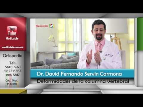 ¿Cuándo es necesaria una cirugía para el tratamiento de las deformidades en la columna vertebral?