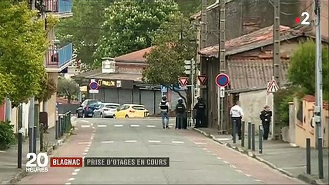 Prise d'otages à Blagnac: Le preneur d'otages a 17 ans - Une femme libérée - Trois personnes encore retenues dans le bac-tabac