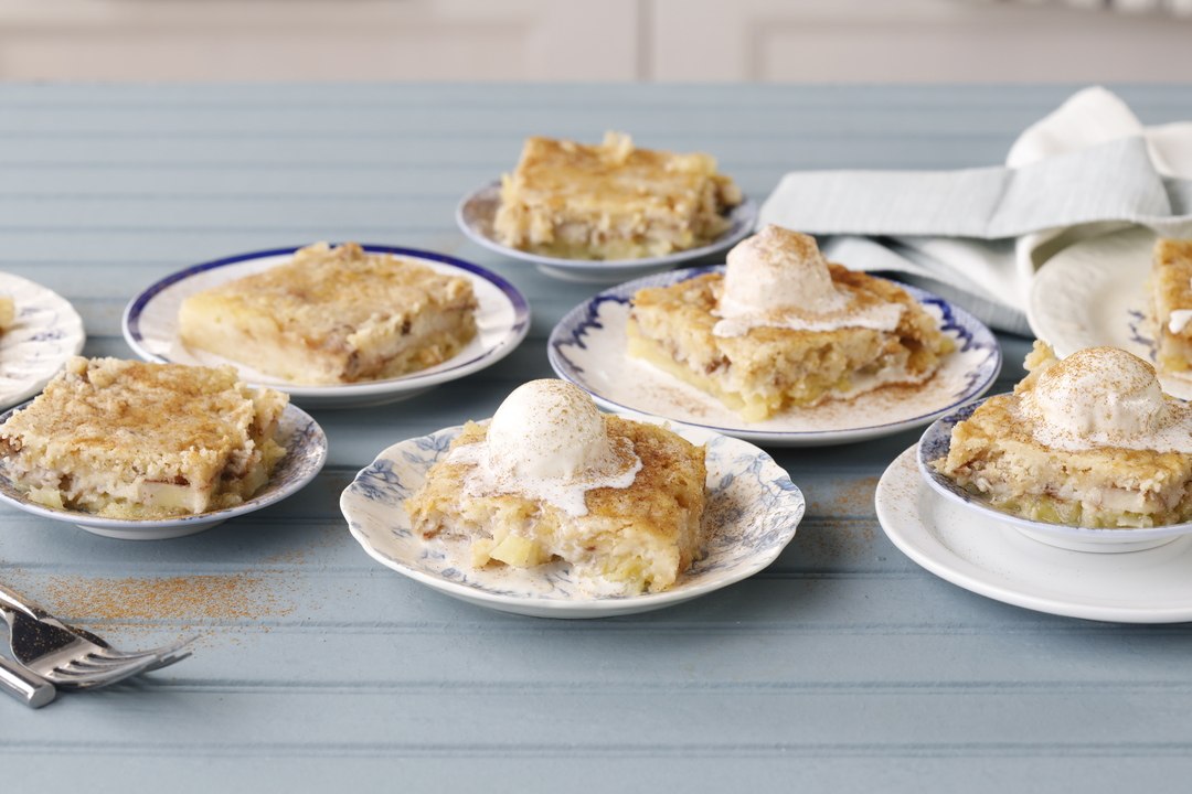 Hummingbird Dump Cake