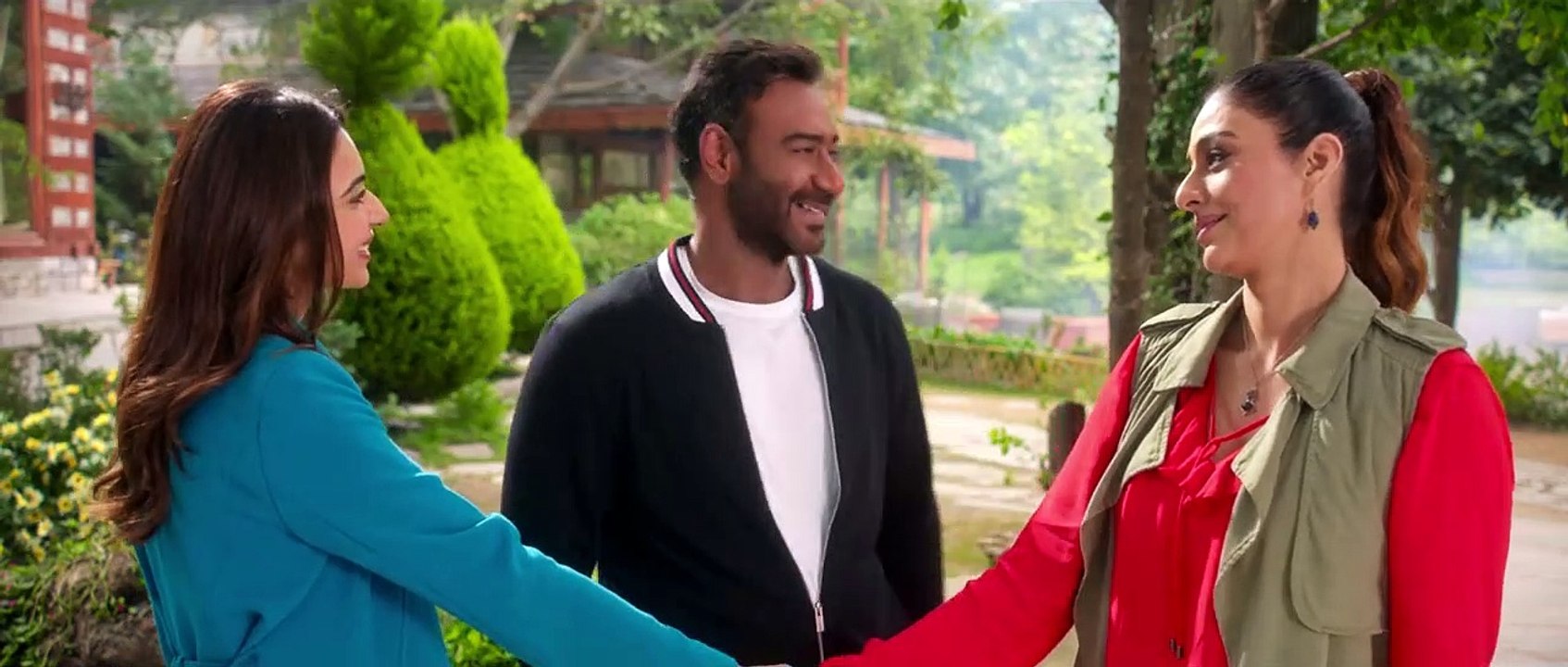 De De Pyaar De - Official Trailer - #AjayDevgn, Tabu, #RakulPreetSingh