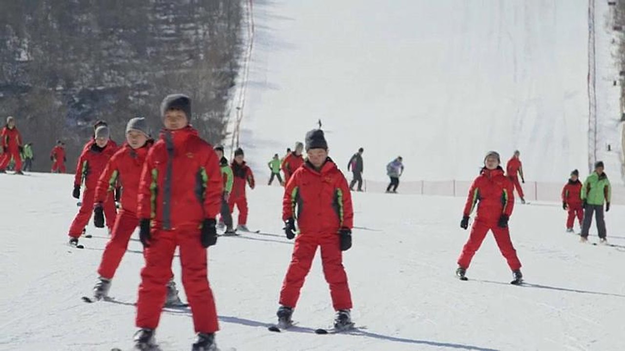 Dem „Obersten Führer“ sei dank: Skifahren in Nordkorea