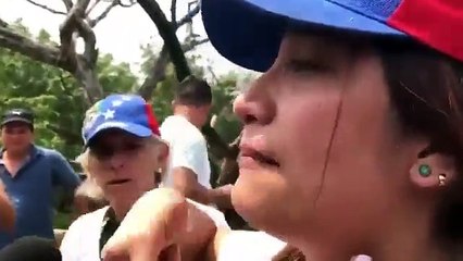 Pobre Oriana, estamos contigo!