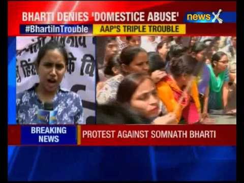 Domestic violence case: Protest against Somnath Bharti