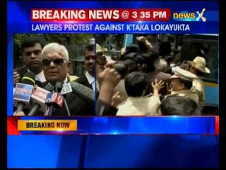 Lawyers protest against Karnataka Lokayukta in Bangalore